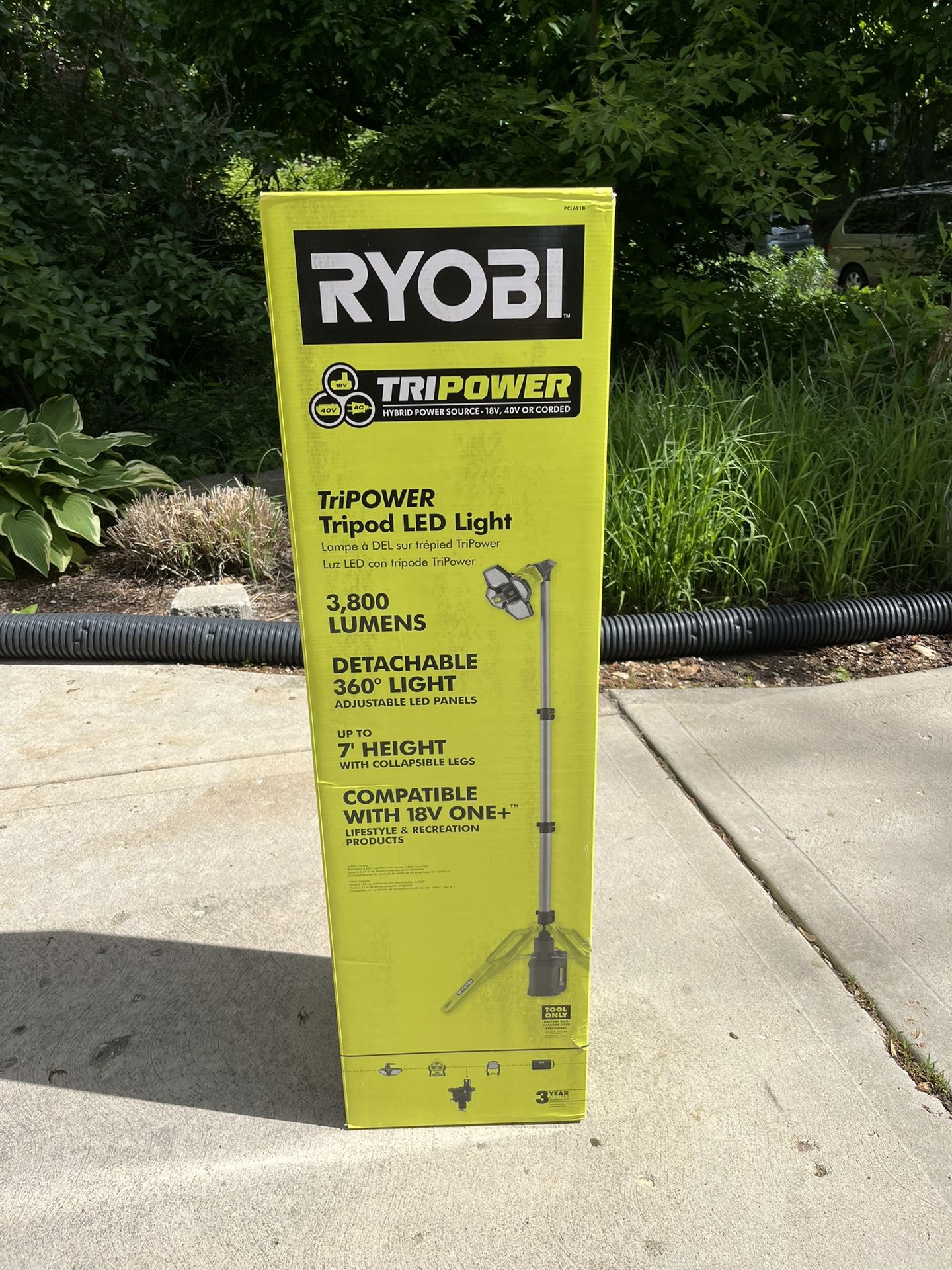 Ryobi tripod Light