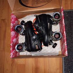 Boy's Sz 6 Rock Roller Skates. These Skates Are Brand New. 