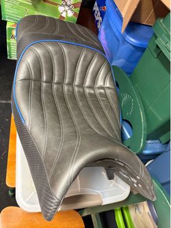 2022 BMW K 1600 GT Corbin seat.