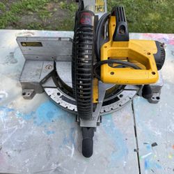 Dewalt Table Saw