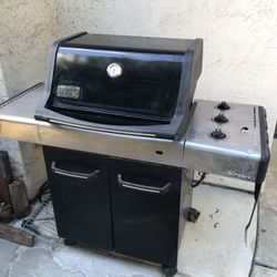 Weber Gas  BBQ Grill