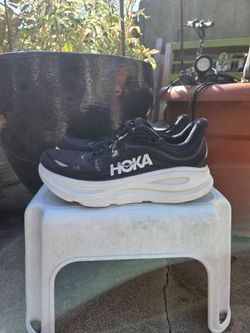 HOKA Bondi 9 Size 11 D