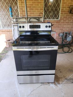 Ge electric stove.