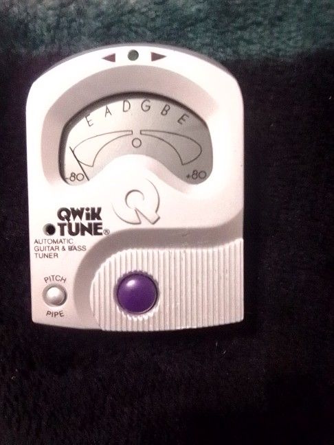 Quick Tune Automatic Guitar And Bass Tuner