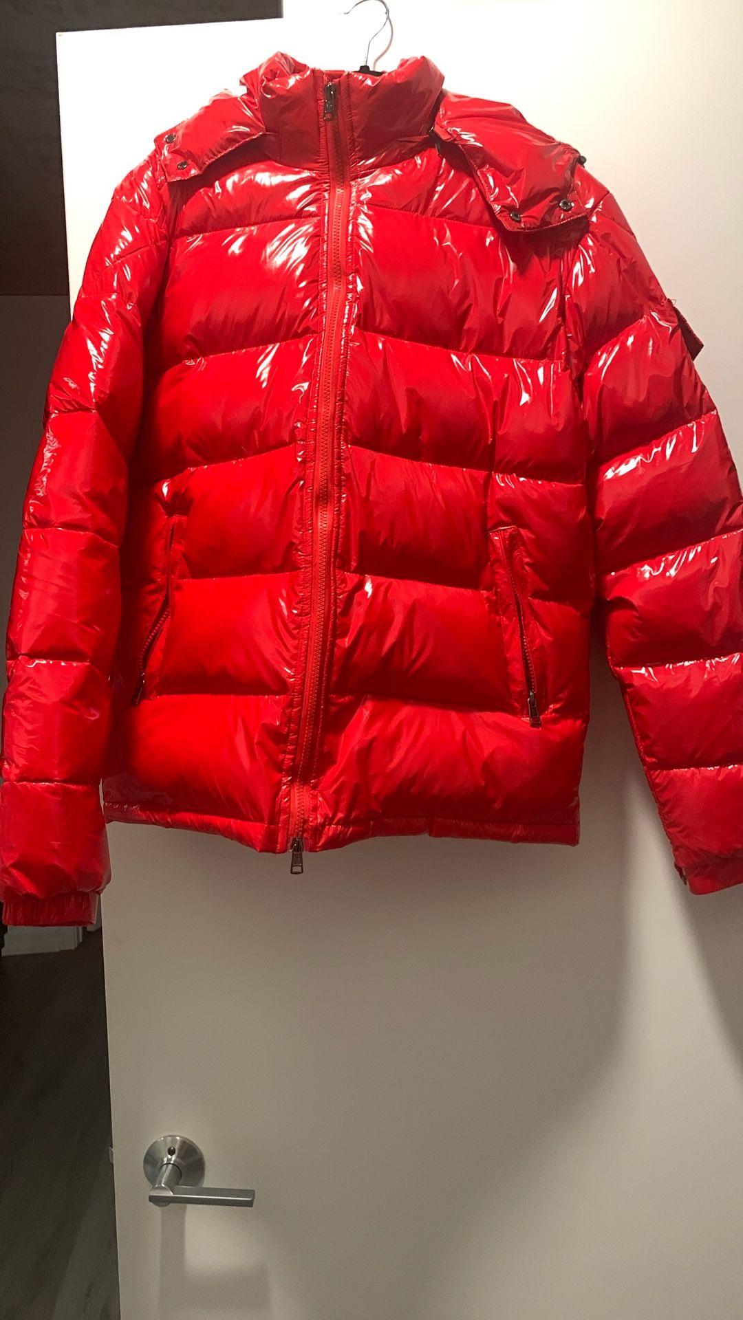 Men’s moncler Cherry Red Puffer Coat With Good