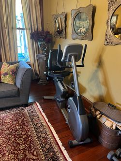 Free! Vision Fitness HRT  52250 recumbent bike.