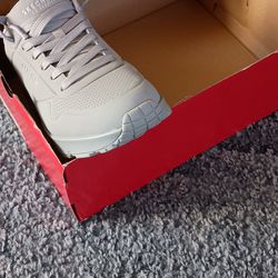 Brand New!!!!💗 🩵Sketchers