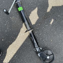 Tongue Jack With Wheel
