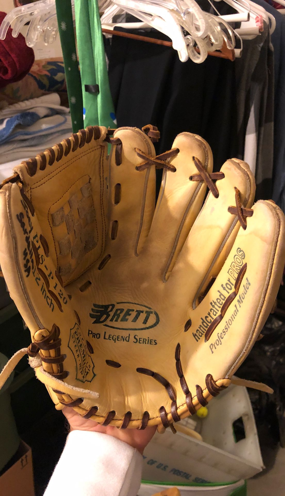 George Brett Pro Legend Series baseball glove