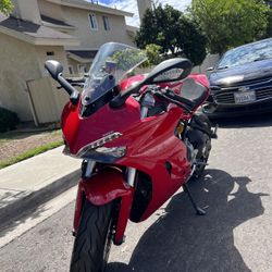 2018 Ducati Supersport 