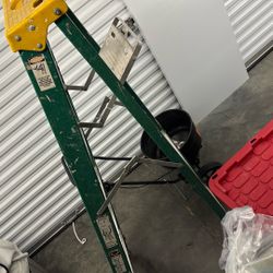 6’ A-frame Ladder