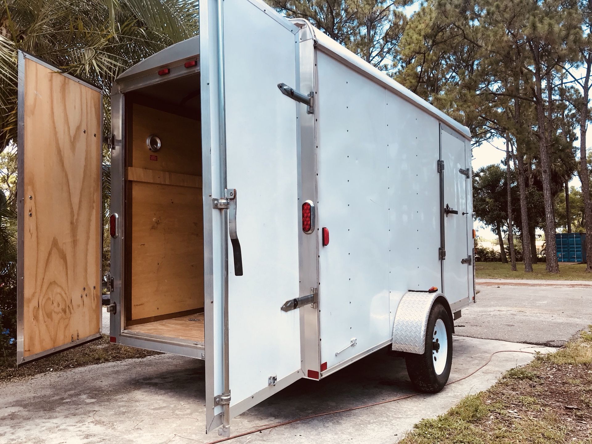 USED once 7x12 Perfect Condition Paid $$3700 New