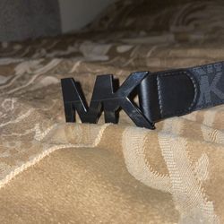 MK Mens Belt “36” Size 