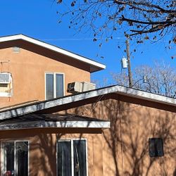 Air Conditioner Swamp Cooler Used $100 Good Condition