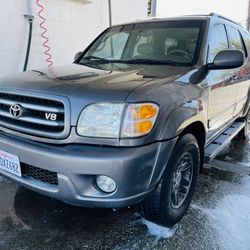 Toyota Sequoia 2003