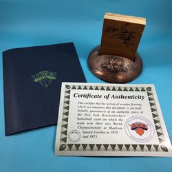 Walt Clyde Frazier autographed NY Knicks memorabilia