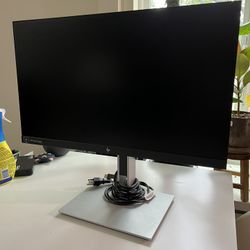 Slightly Used HP E23 G4 23" Full HD LCD Monitor - 16:9