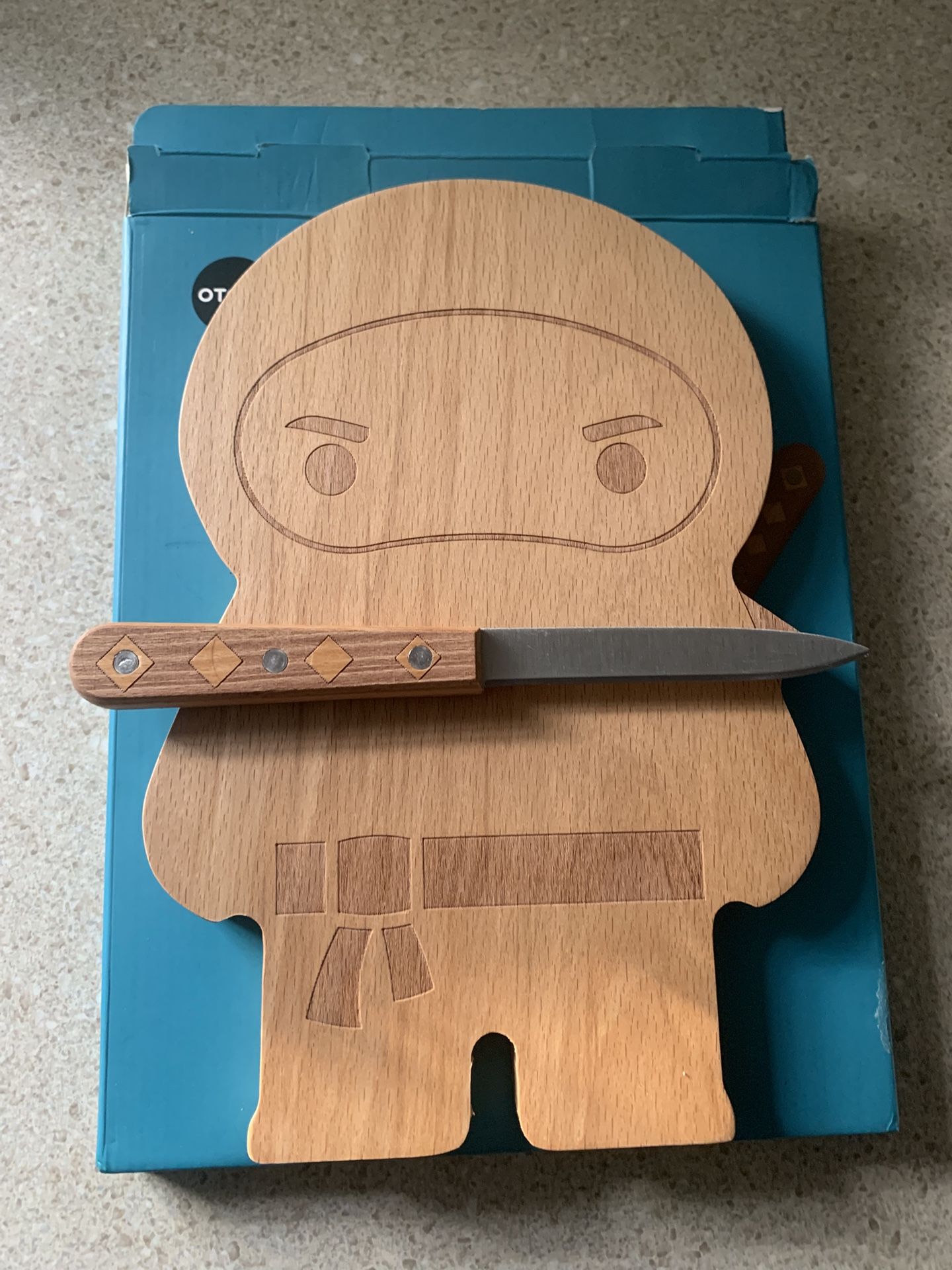 OTOTO Ninja Board Cutting Board & Knife