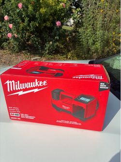 Milwaukee M18 Inflator (Tool Only)