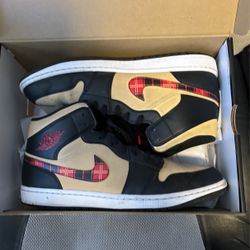 Air Jordan 1 Mid SE