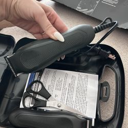 Whal all-in-one, high-performance, clipper trimmer, and accessories