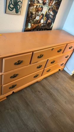 6 Drawer Dresser