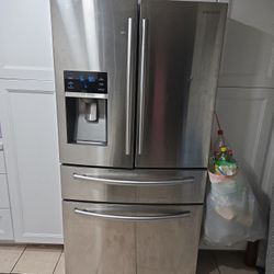 Samsung Refrigerator 