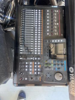 Tascam DP-32 series digital Portastudio workstation