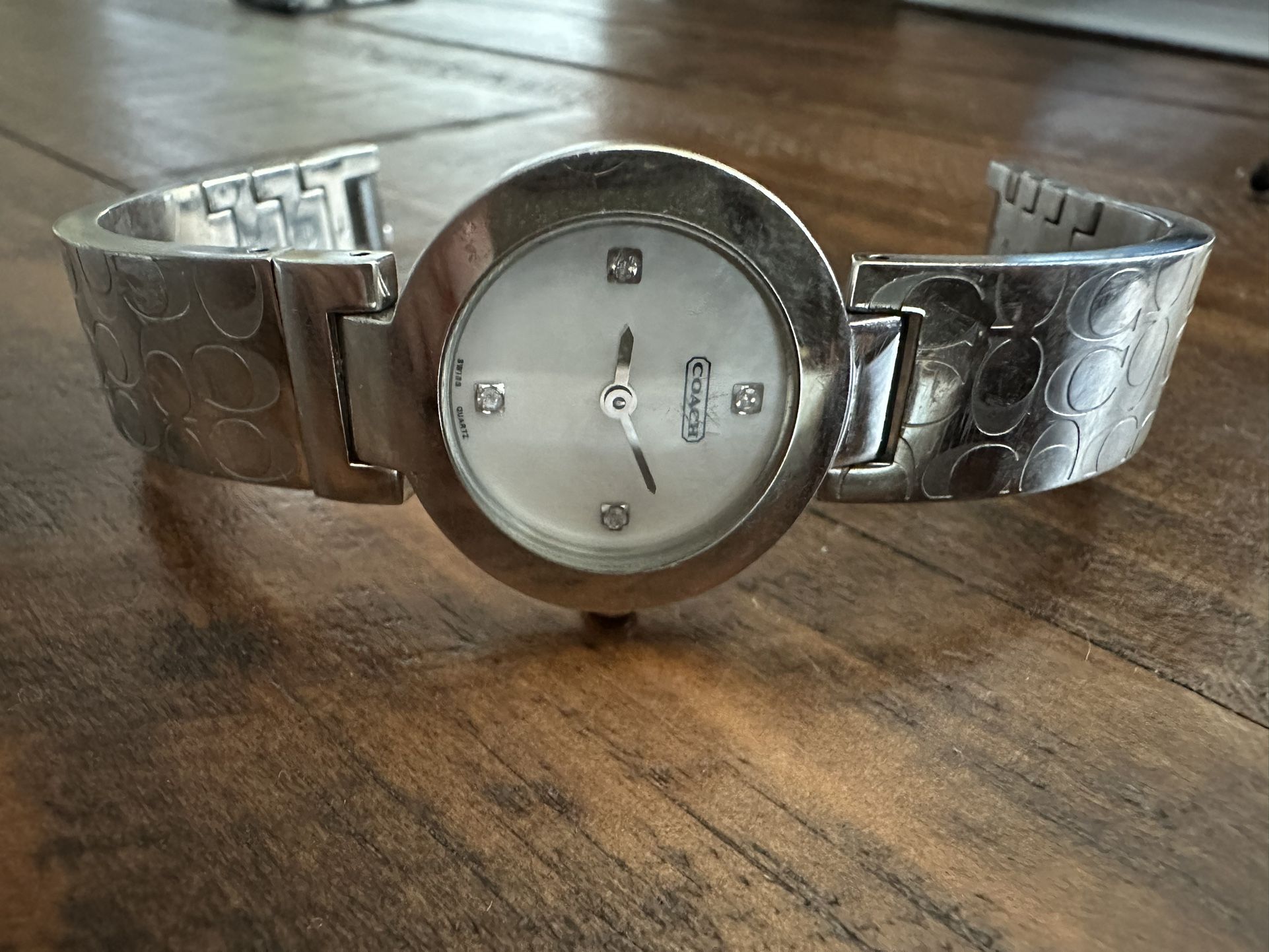 ✨ Vintage Coach Silver Bangle Watch ✨