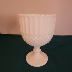 Vintage AnVintage Antique Milk Glass White Footed Water Goblet

