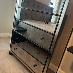 Mirrored Dresser Set
