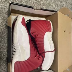 🔥 Air Jordan 12 “Gym Red” – Size 11! 🔥