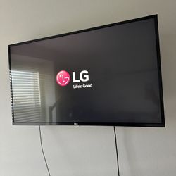 TV LG 42” 