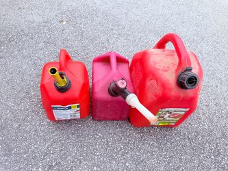 Set of 3 Red Portable Fuel Gas Cans in Assorted Sizes with Spouts – Door Pickup ASAP