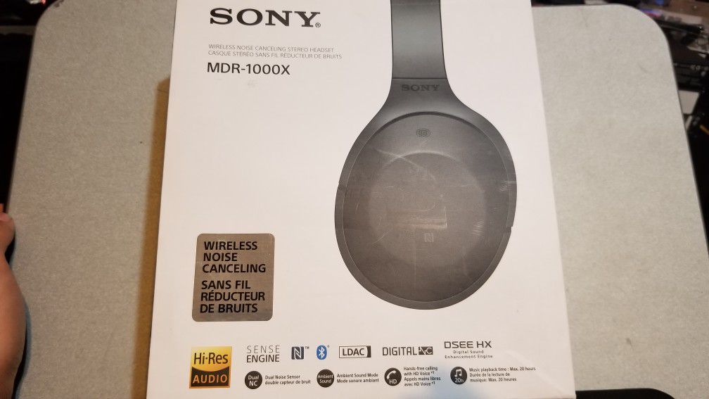 Sony MDR-1000X Wireless Noise Cancelling Headphones Bluetooth Hi-Res Hifi