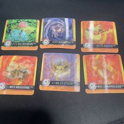 Action Flipz Pokémon Cards 
