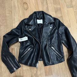 Women’s Brand New aritzia Faux Leather Jacket 
