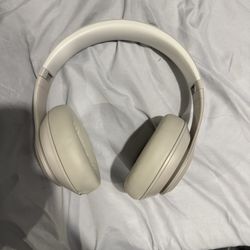 Beats headphone