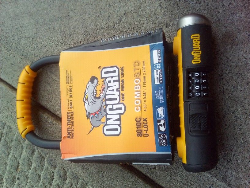 On Guard 8010 C Ulock Bike/Motorcycle