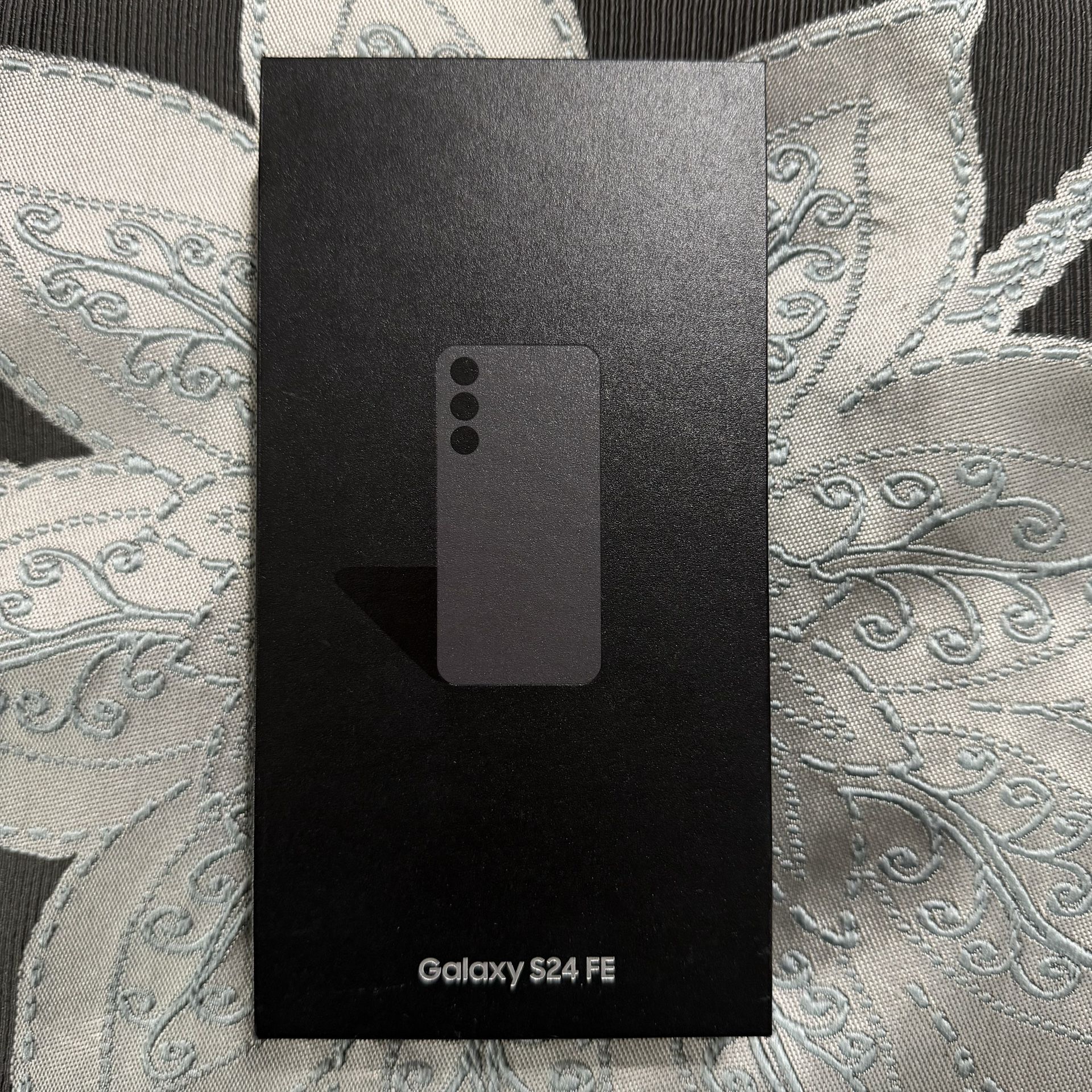 Samsung Galaxy S24 FE UNLOCKED