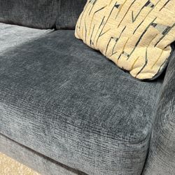 Couch In Perfect Condition!!!