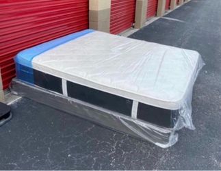 12” Queen Plush Pillow Top Mattress Set $239 | Brand New