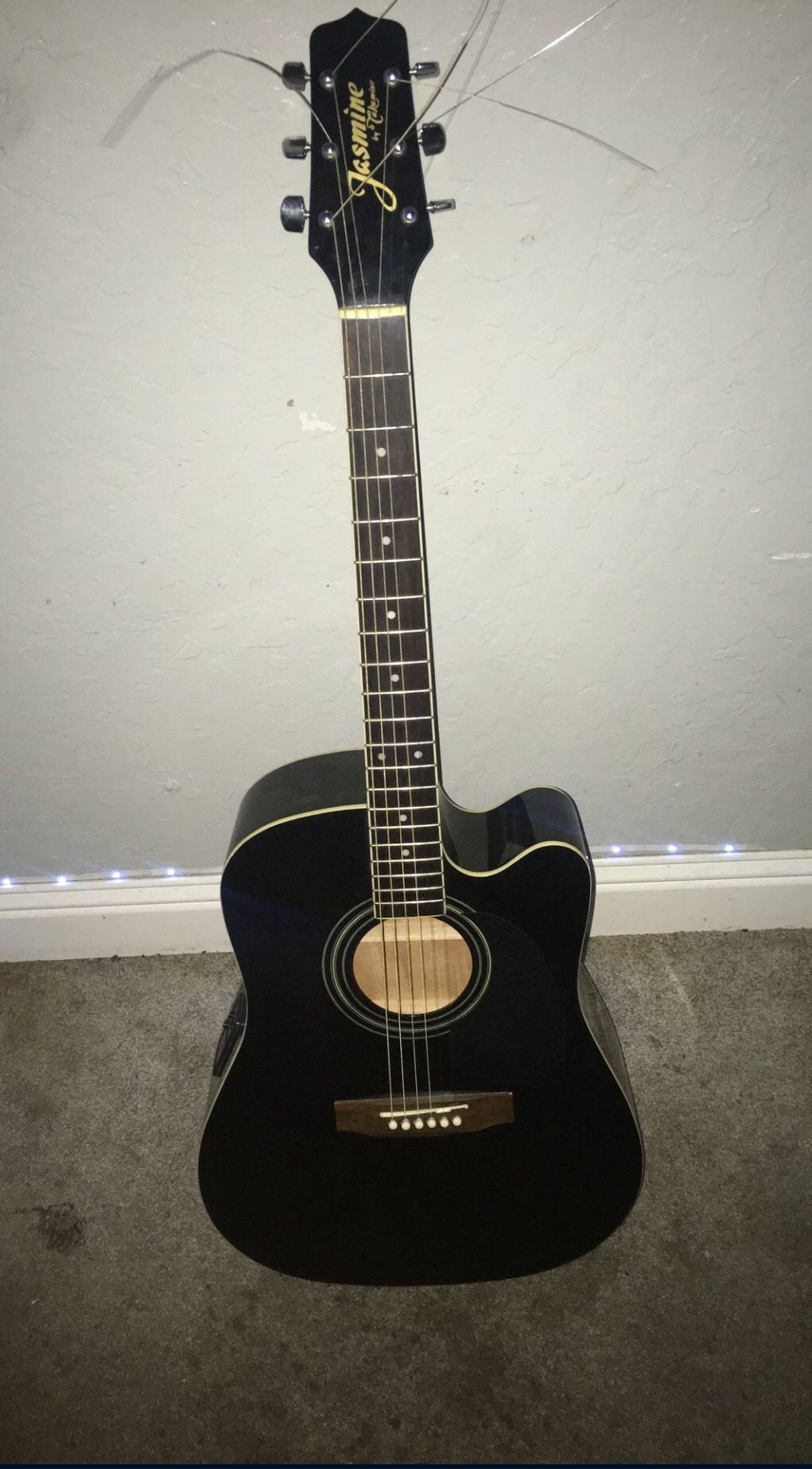 jasmine made my takamine