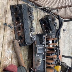 01 Silverado 8.1 hats and good block