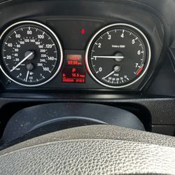 2015 BMW X1 28i Drive 