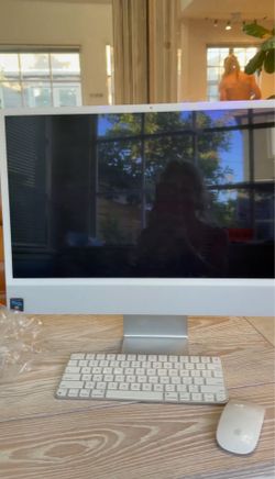 2024 Apple 24" iMac M3 (8GB/256GB) ultra thin all-in-one desktop computer, with Magic Mouse and Magic Keyboard