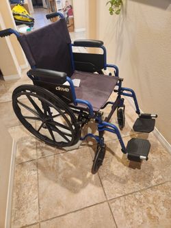 Adult wheelchair