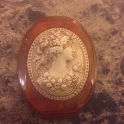 Large Antique Bakelite 1930s Celluoid Cameo Broach