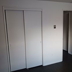 Cuarto En rrenta Para El Primero de Enero Porla 170 EN  Aloha Or 