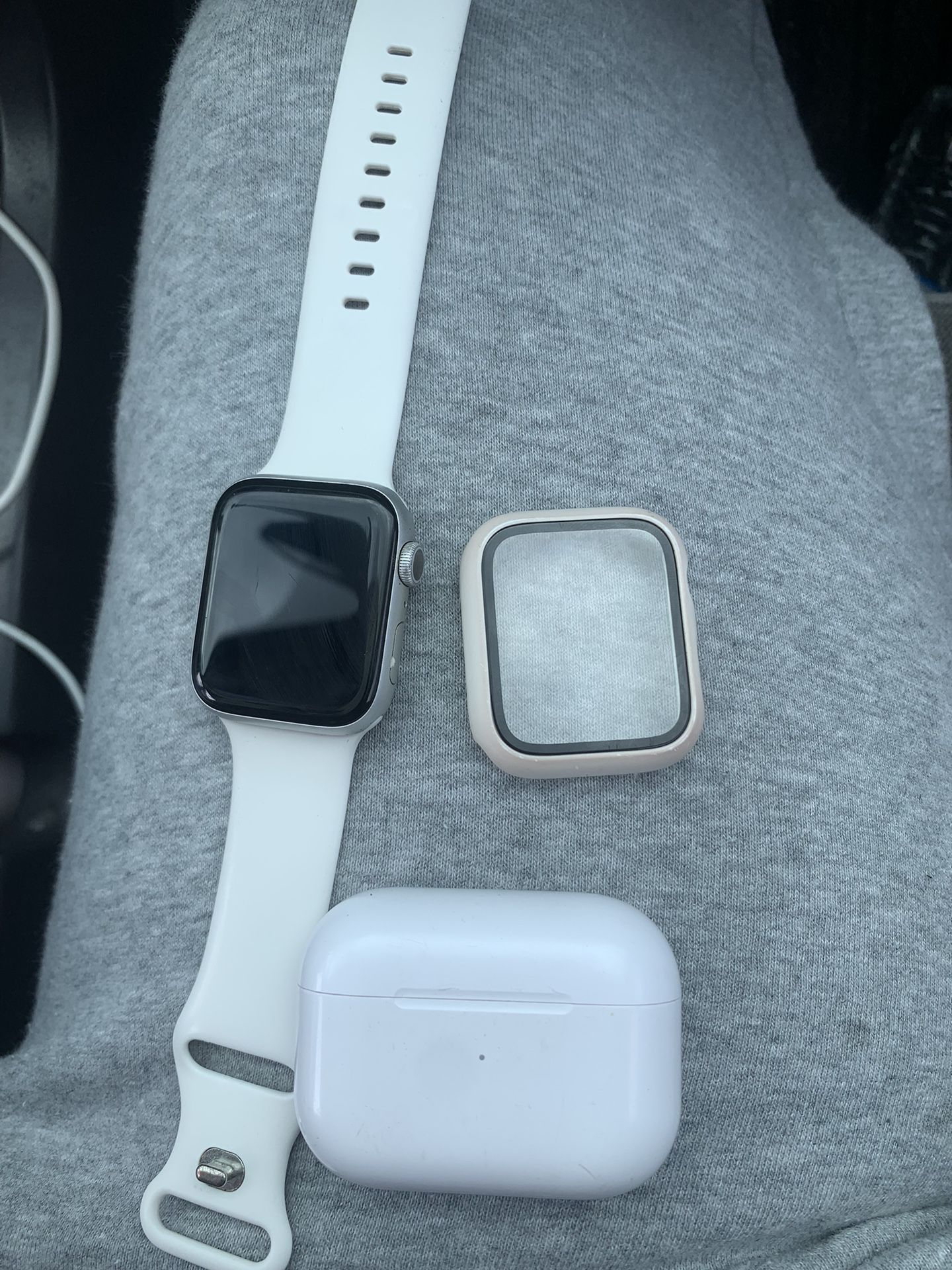 Apple Watch & Air Pod Pros 